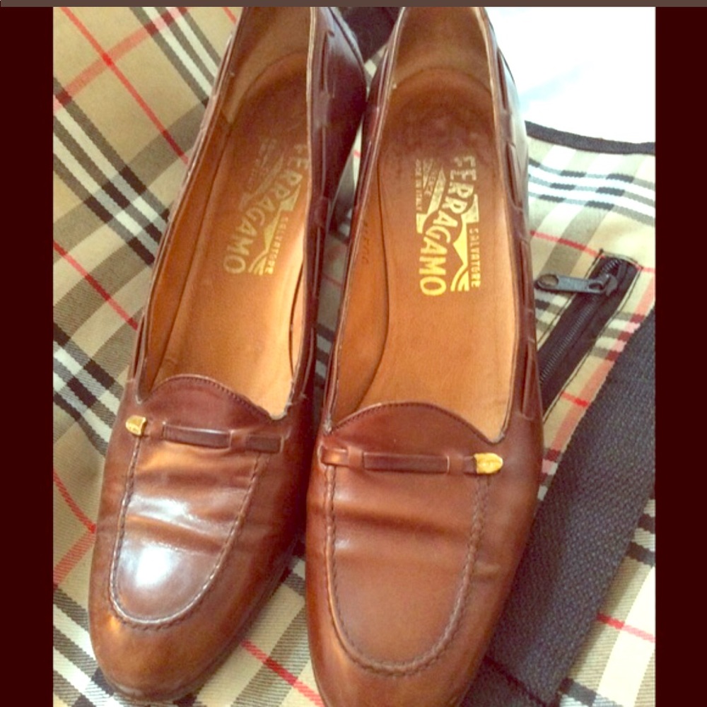 Ferragamo Chestnut Heels 2.5”
